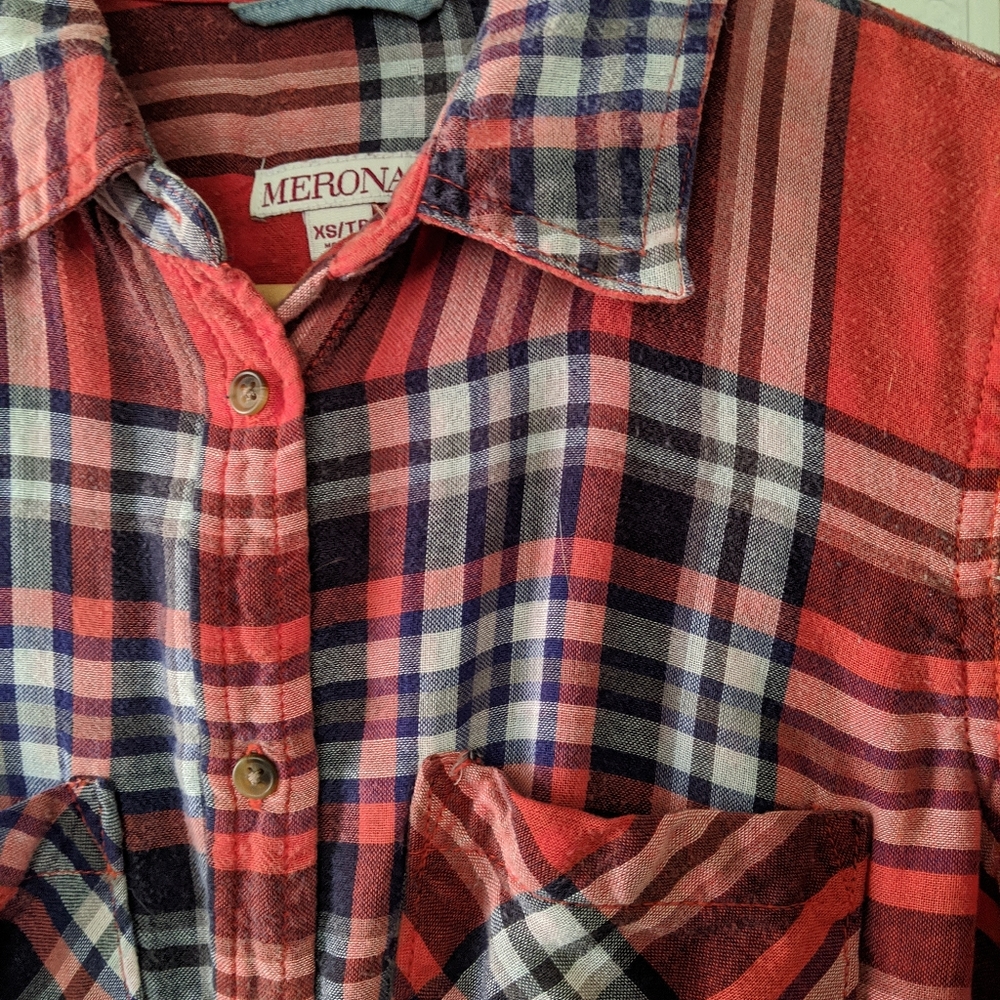 Merona button up shirt size XS